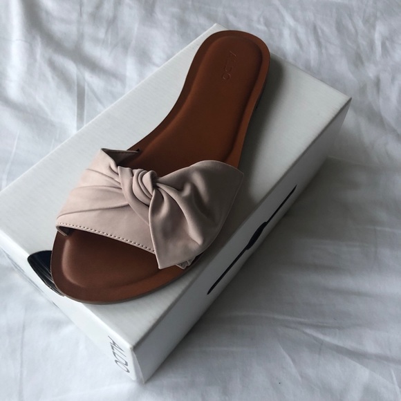 ‼️SOLD‼️ - Picture 2 of 4